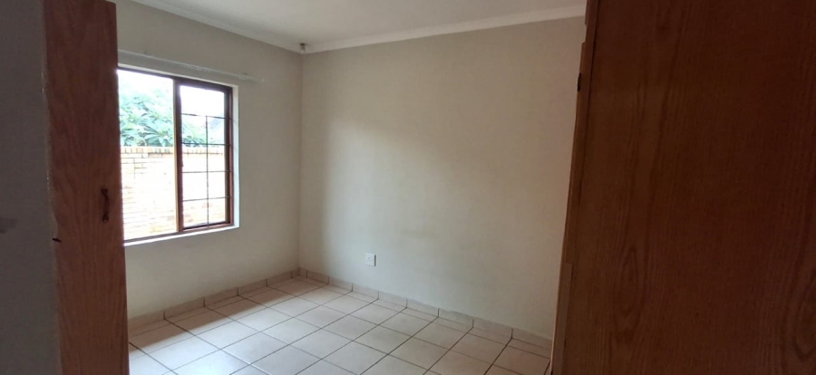 To Let 3 Bedroom Property for Rent in Waterval East North West